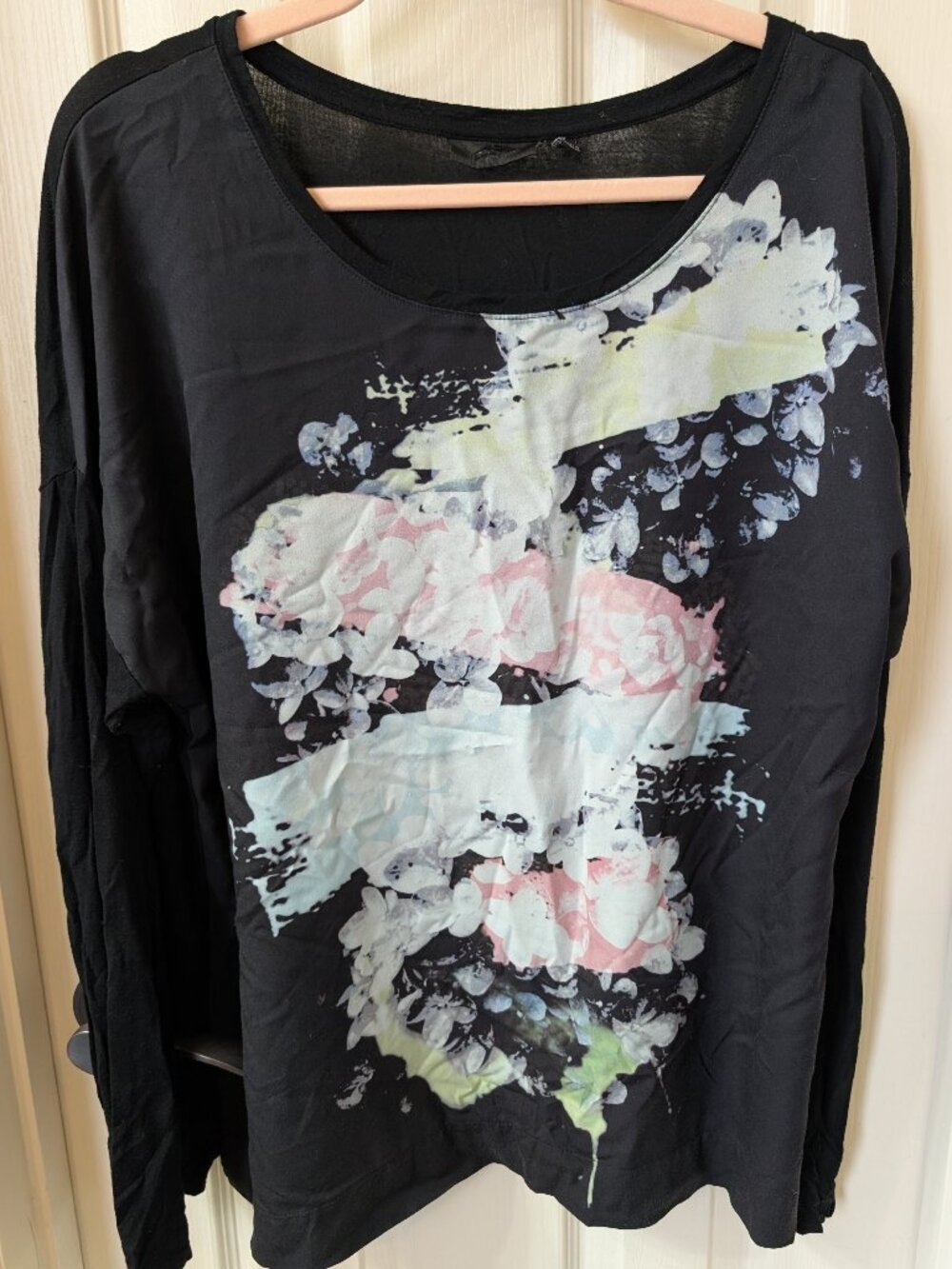 Unbranded Paint Design Long sleeve Black Graphic Shirt Size XL